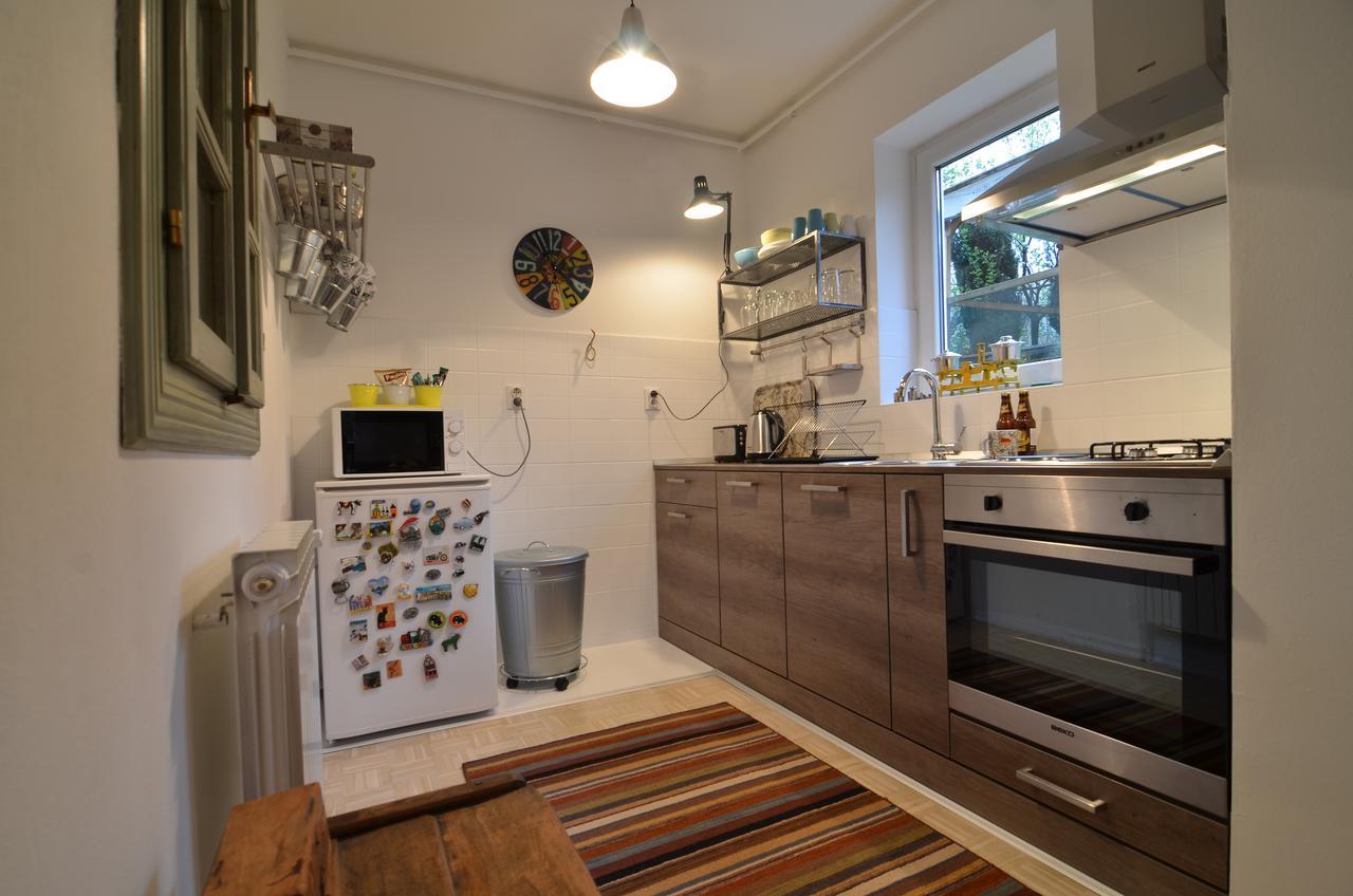 Embassy Of Industry + Free Parking Apartment Sarajevo Bagian luar foto