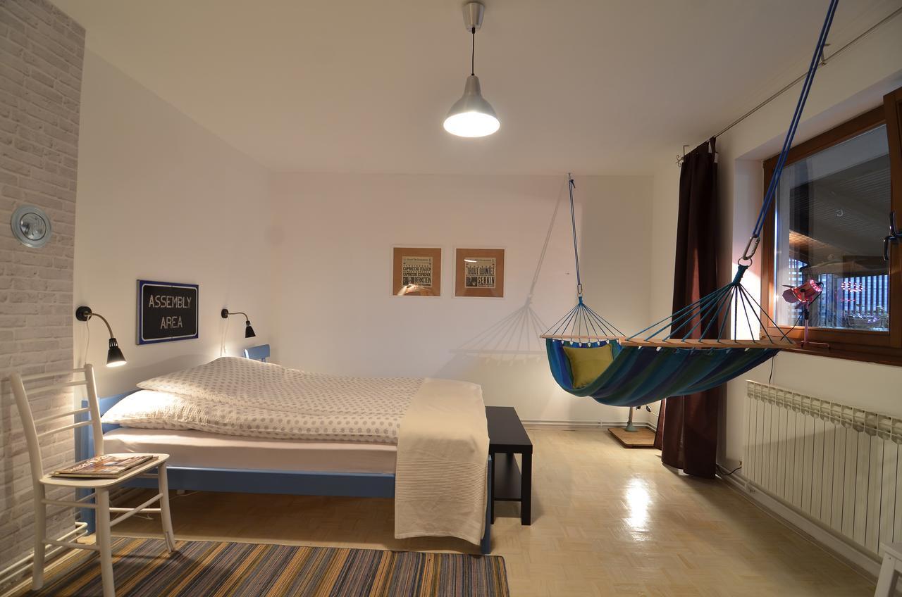 Embassy Of Industry + Free Parking Apartment Sarajevo Bagian luar foto