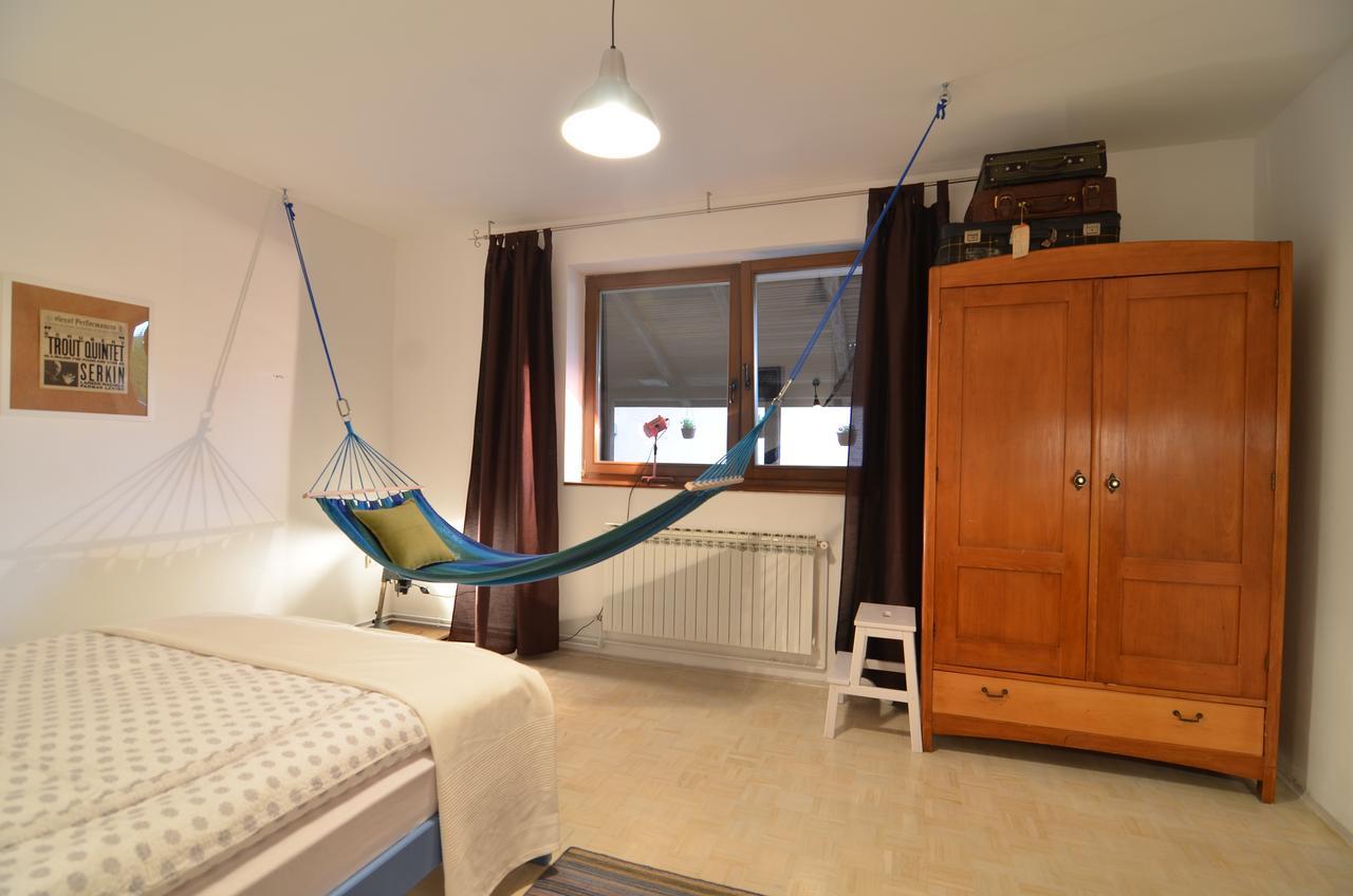 Embassy Of Industry + Free Parking Apartment Sarajevo Bagian luar foto