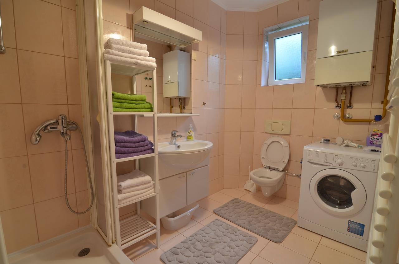 Embassy Of Industry + Free Parking Apartment Sarajevo Bagian luar foto